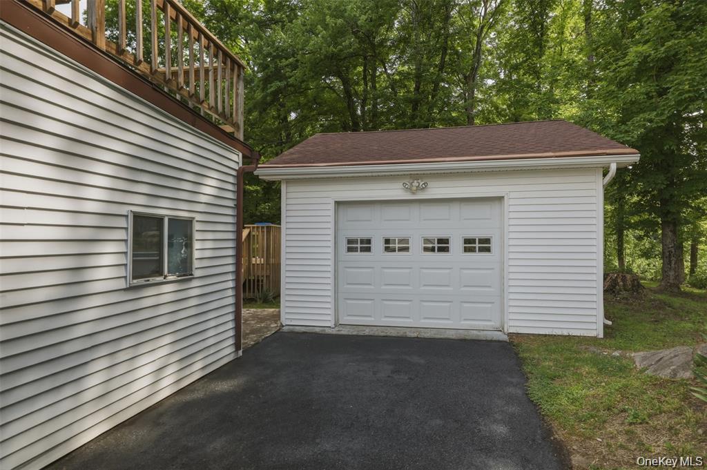 2 Enderkill Drive Property Photo 30