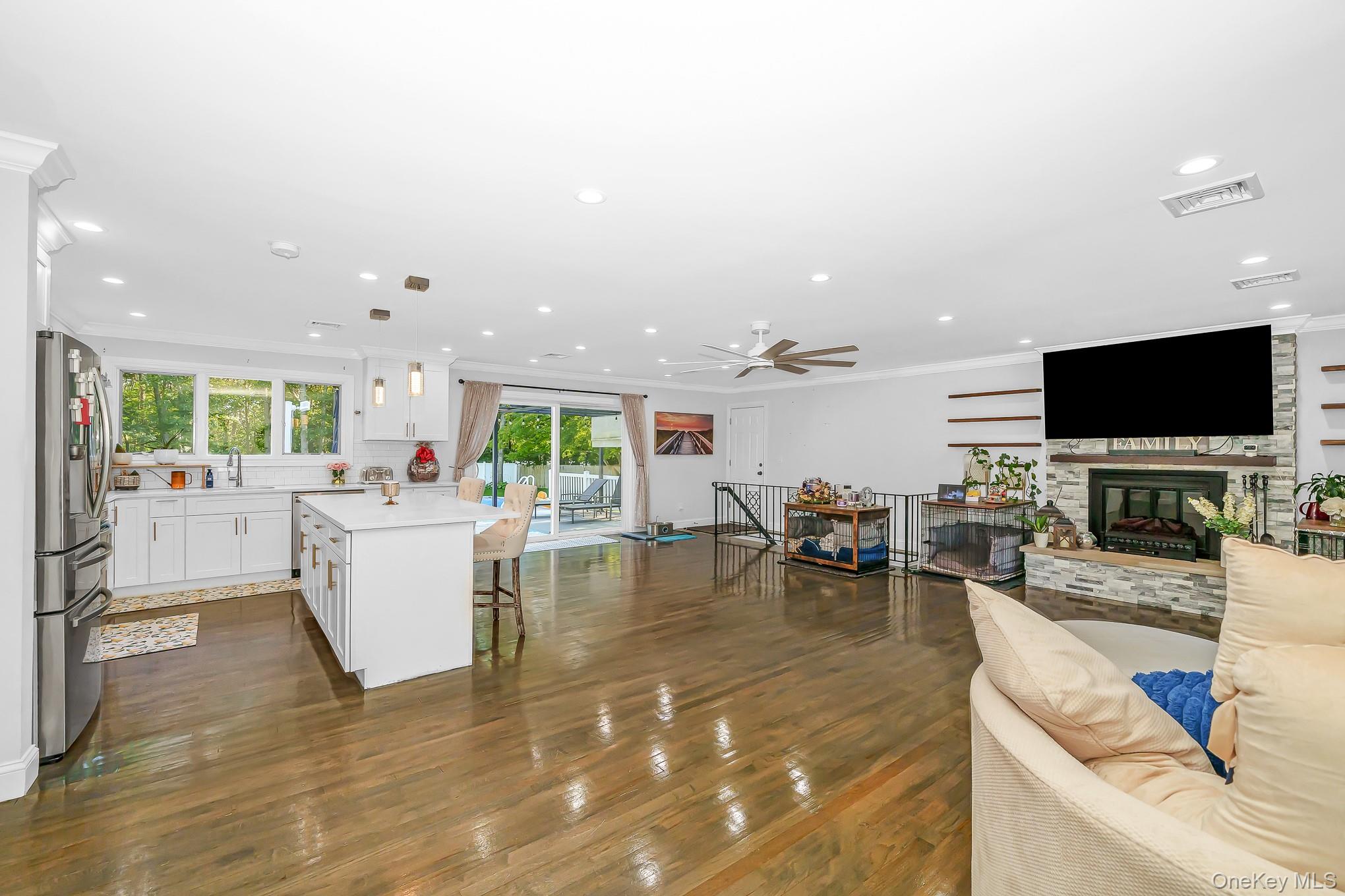 20 Danbury Avenue Property Photo 8