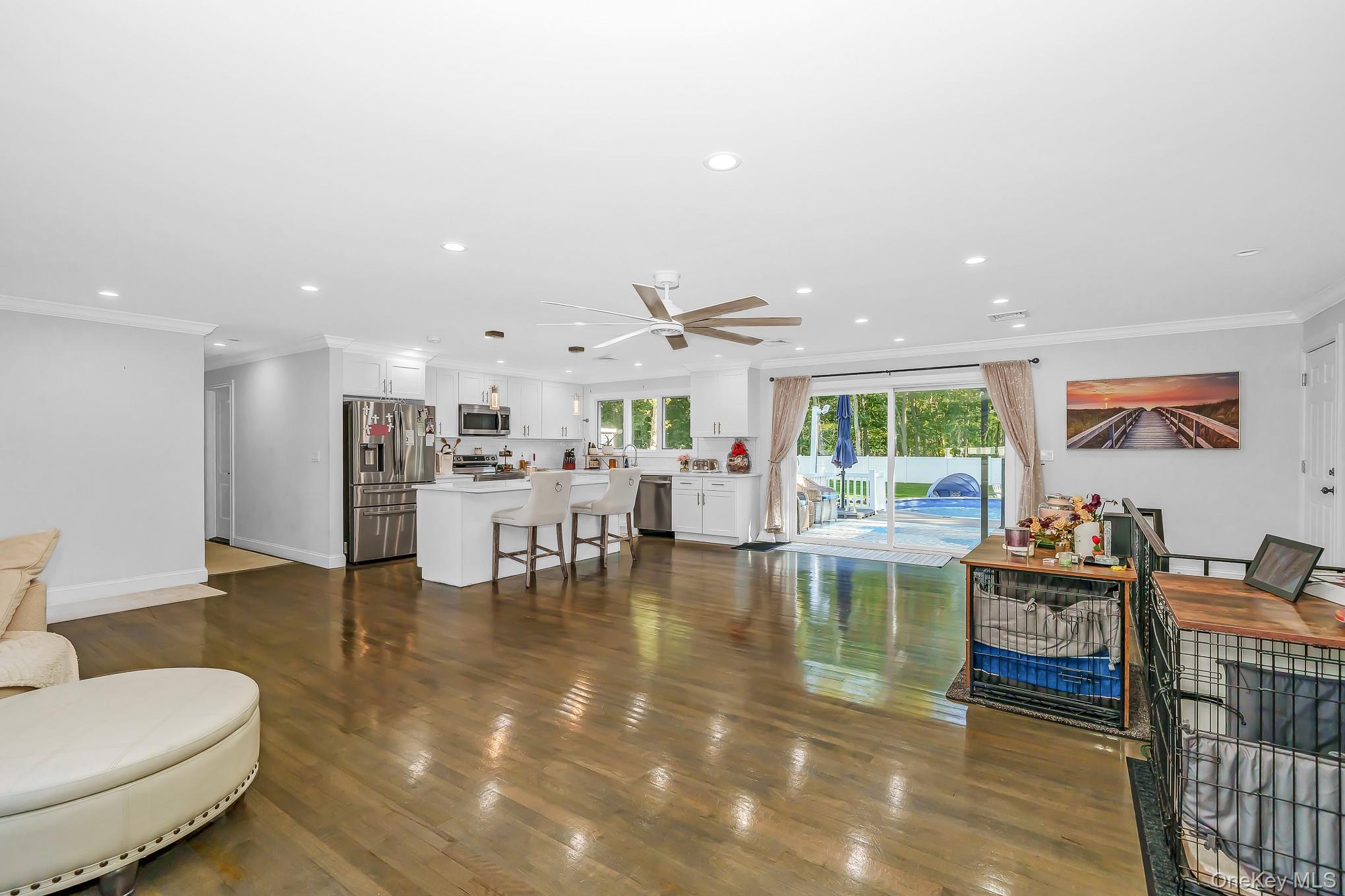 20 Danbury Avenue Property Photo 10