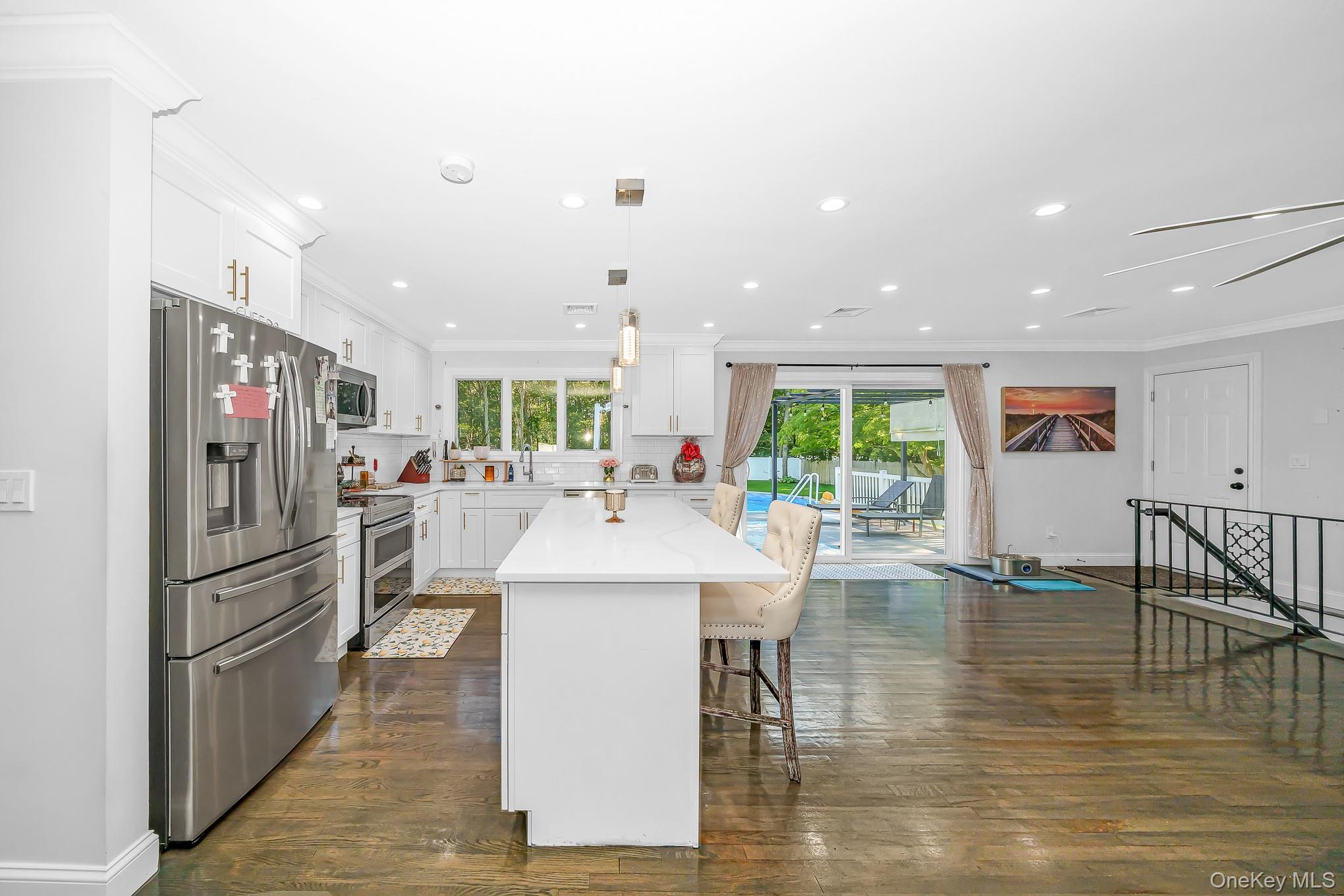 20 Danbury Avenue Property Photo 12