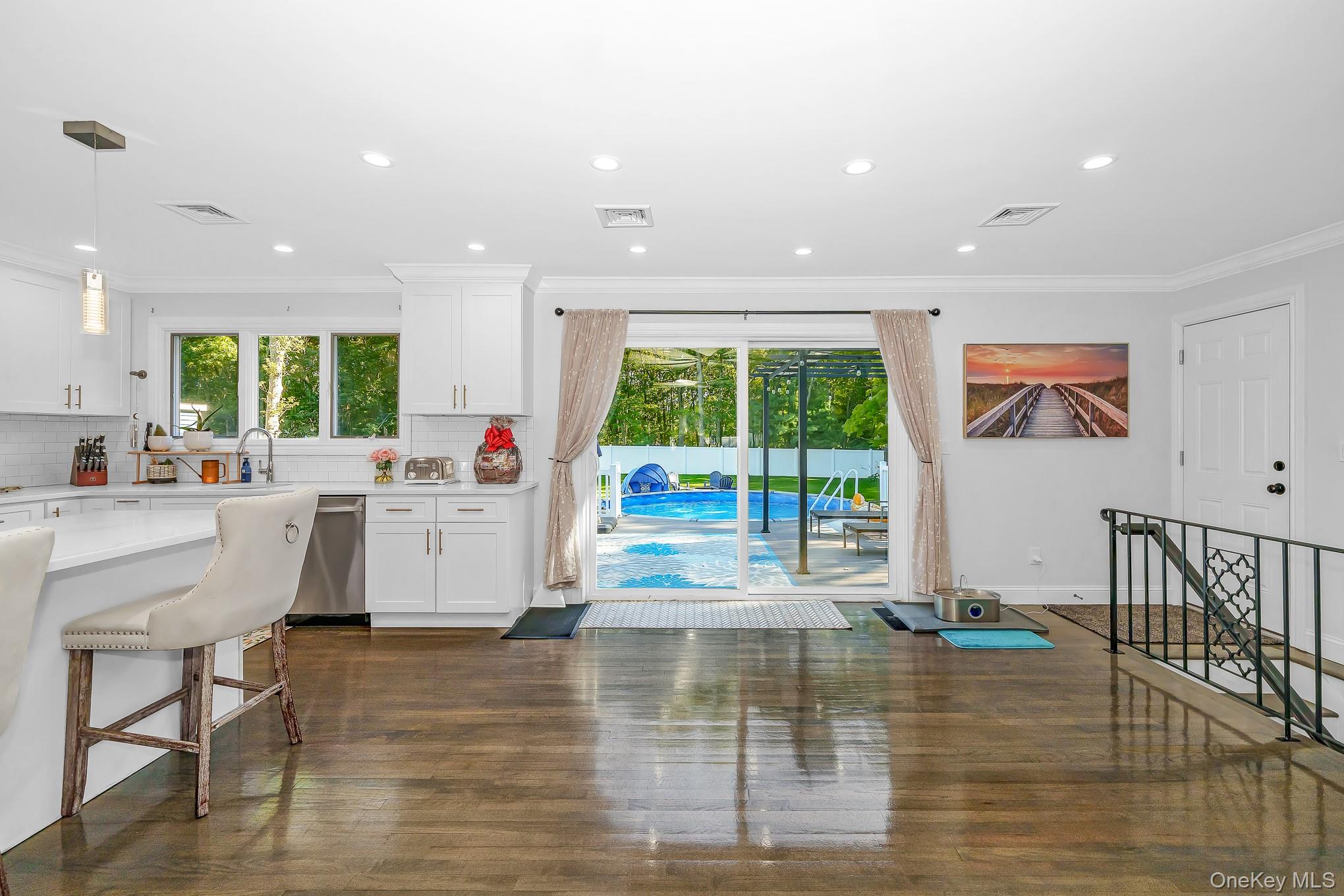 20 Danbury Avenue Property Photo 18
