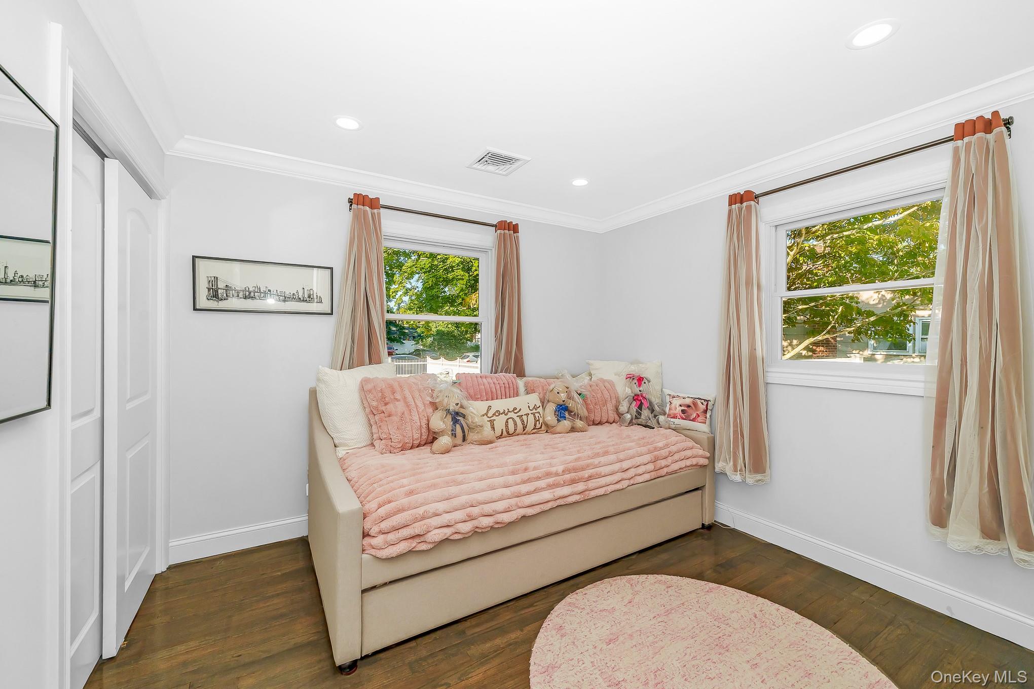 20 Danbury Avenue Property Photo 20