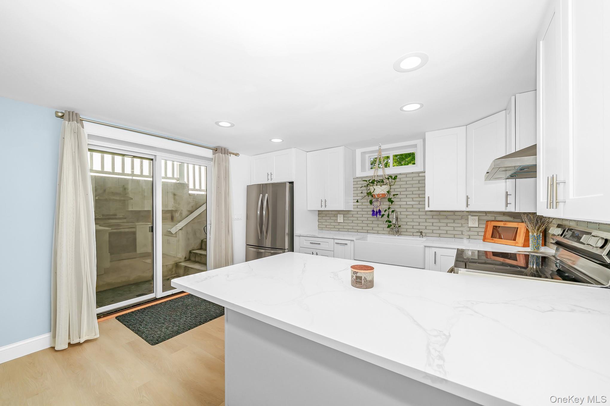 20 Danbury Avenue Property Photo 26