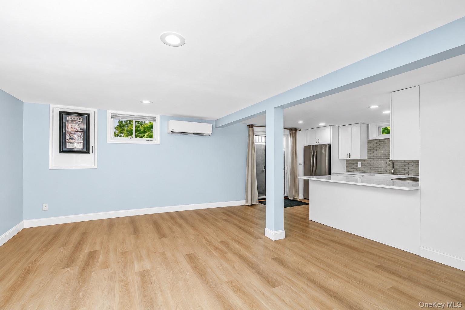 20 Danbury Avenue Property Photo 28