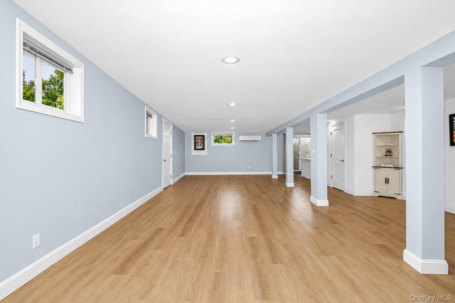 20 Danbury Avenue Property Photo 30