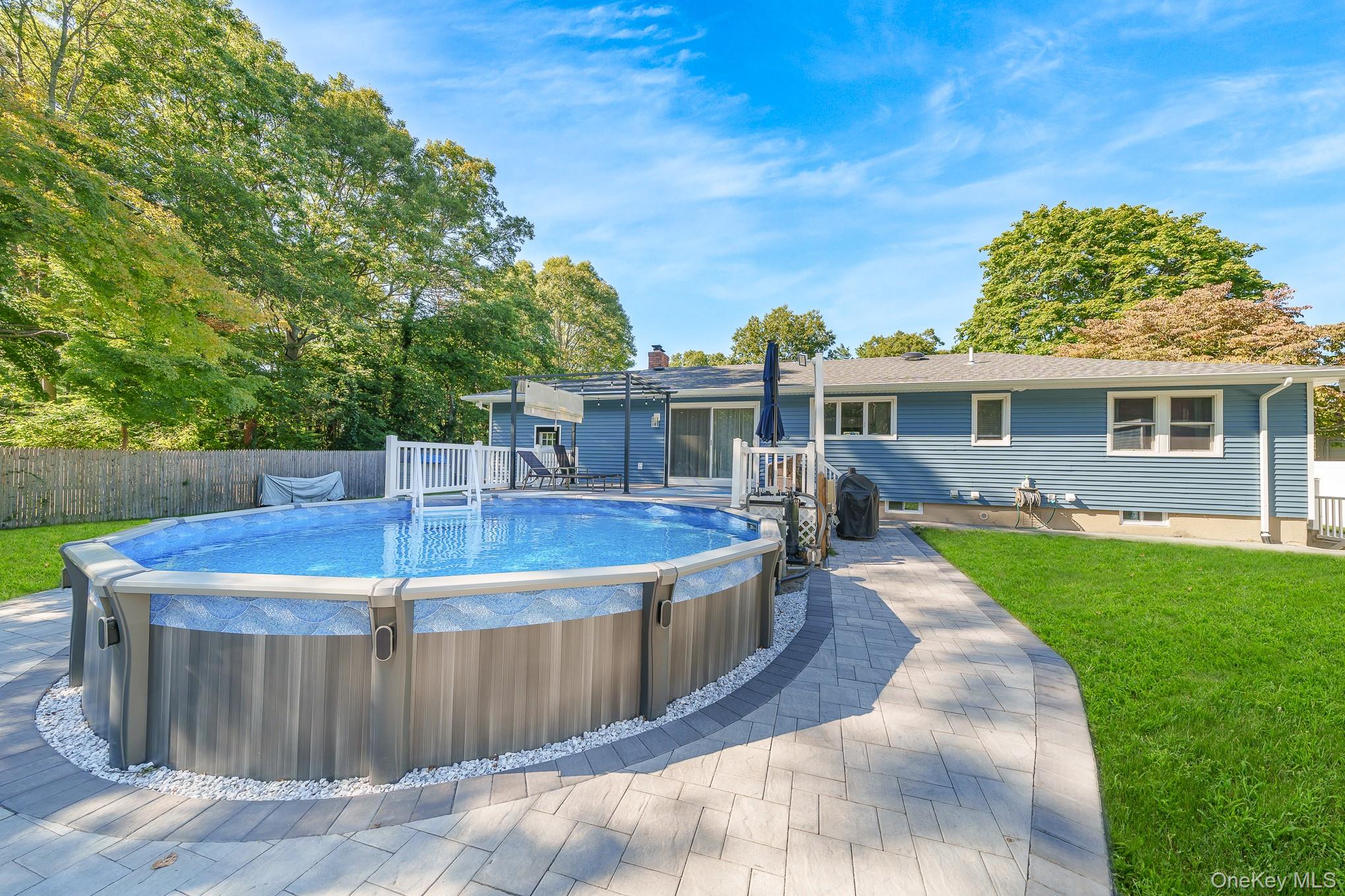 20 Danbury Avenue Property Photo 37