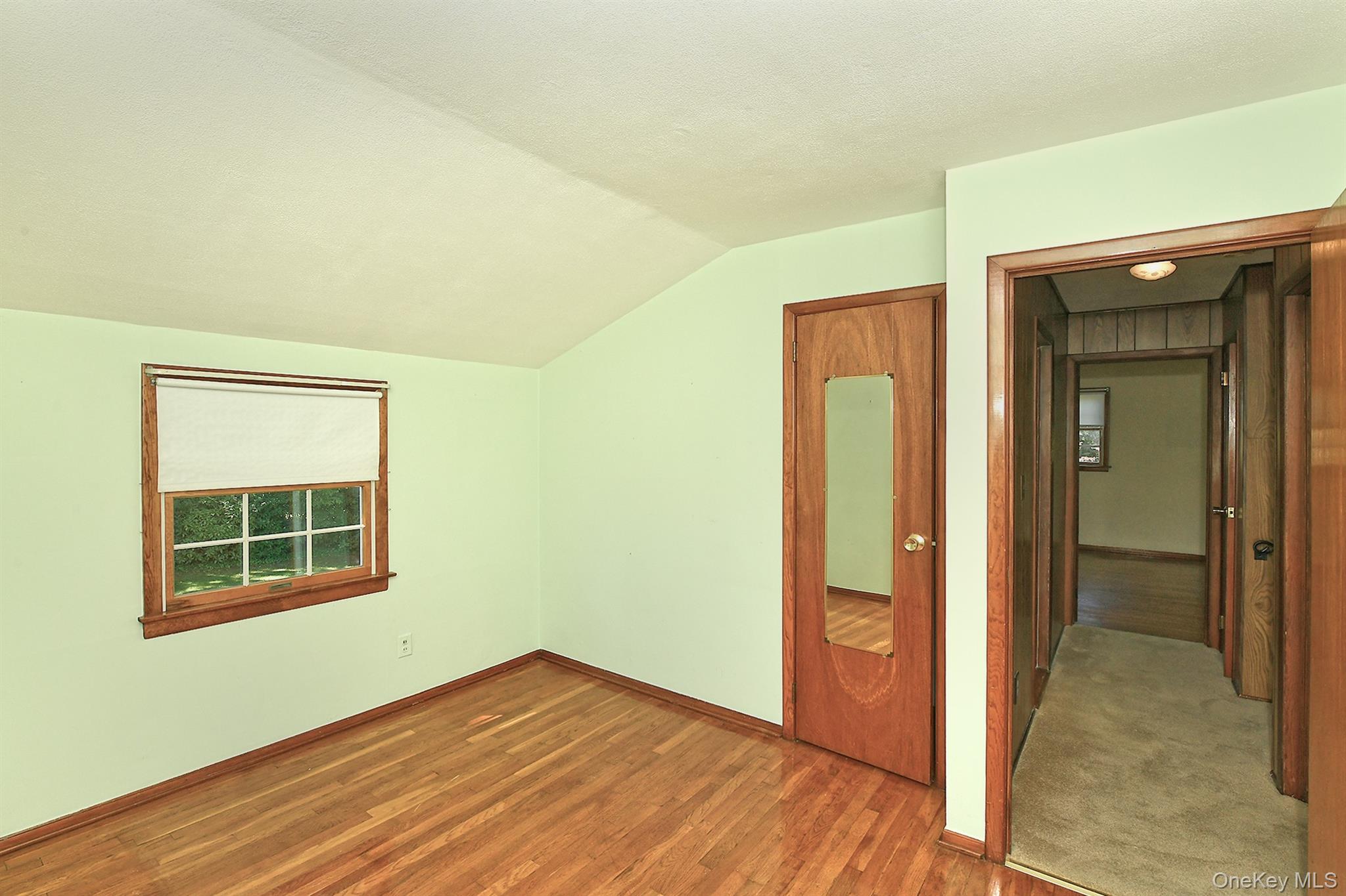 20 Brook Lane Property Photo 16