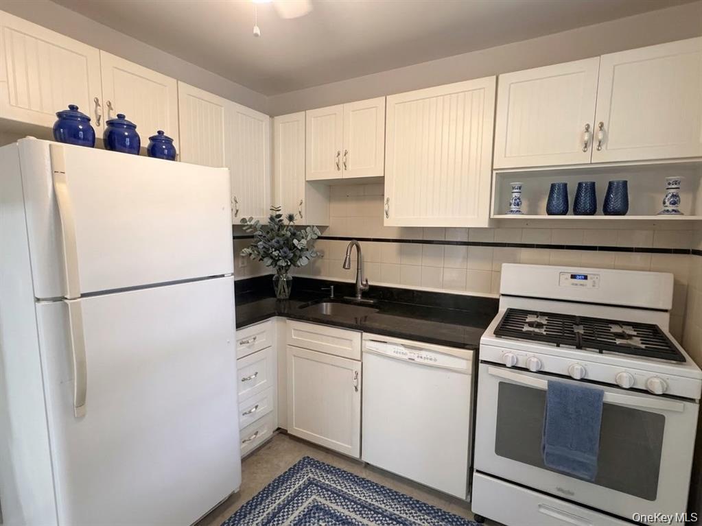 7231 Little Neck Parkway 1st Floor Property Photo 4
