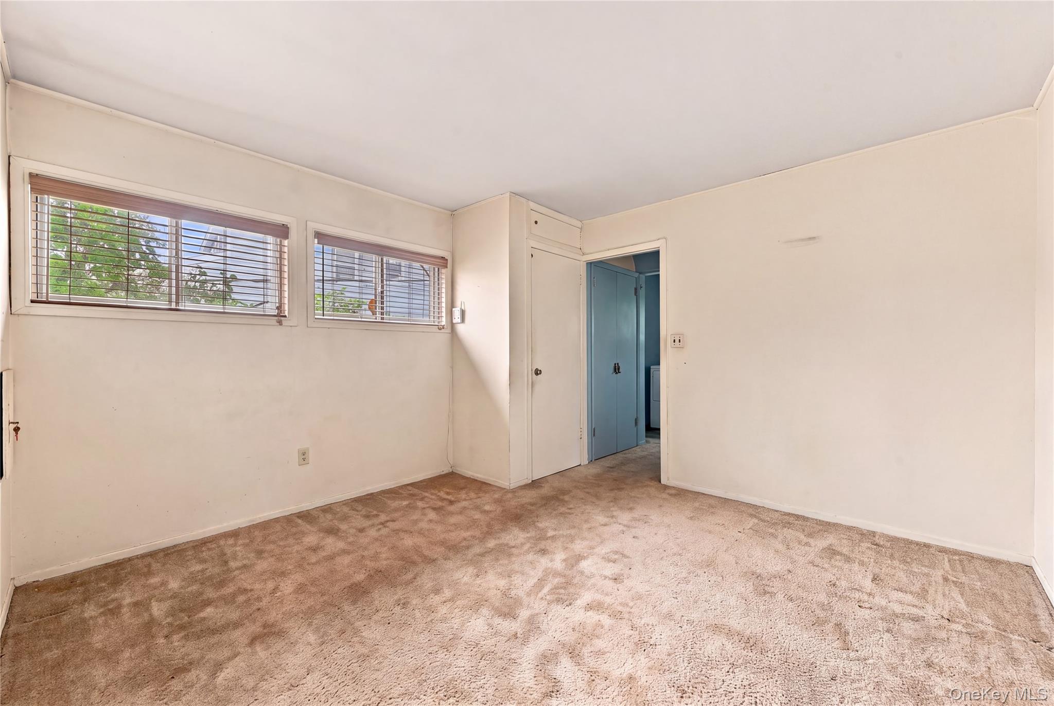 75 Weaving Lane Property Photo 15