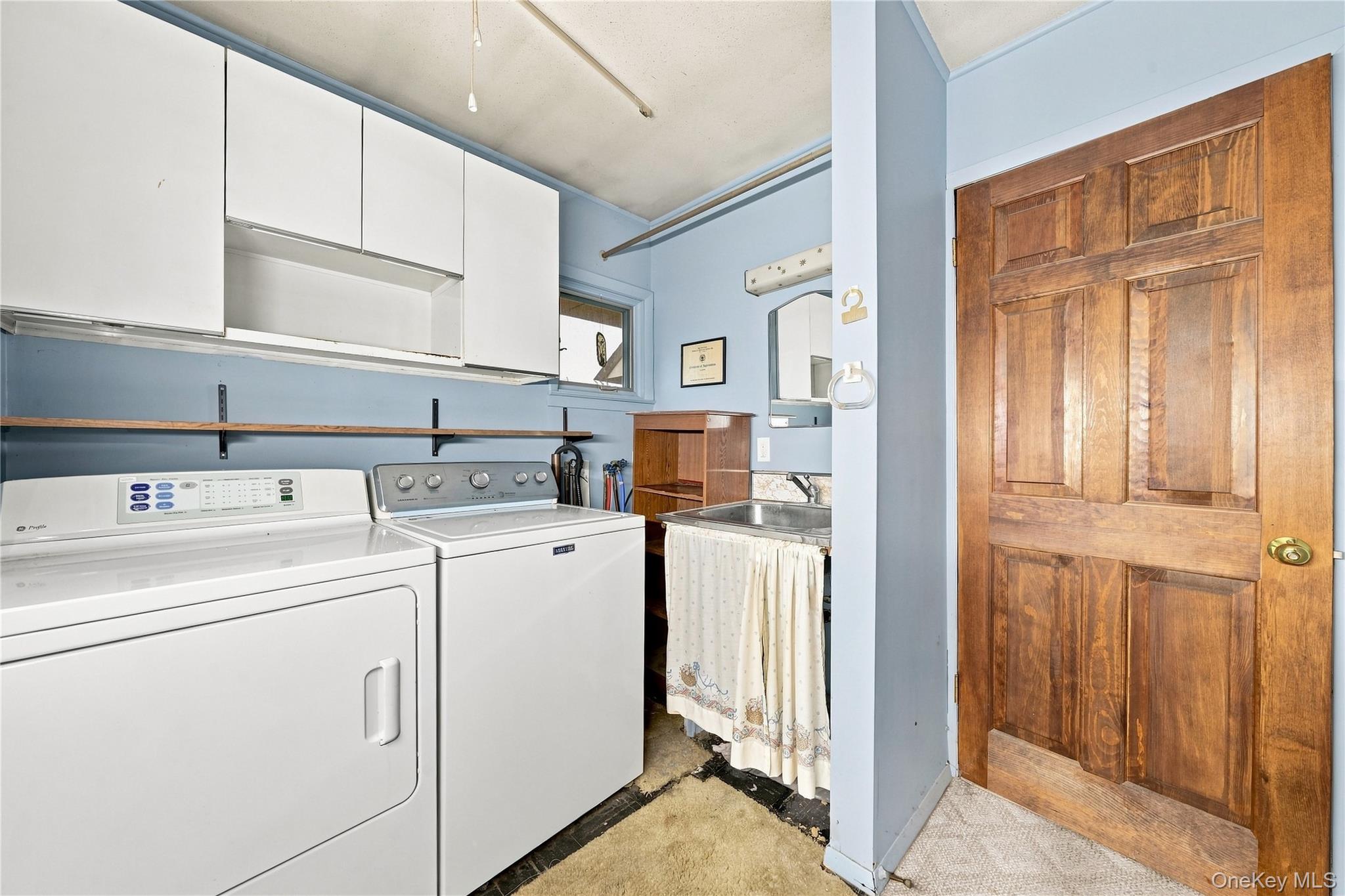 75 Weaving Lane Property Photo 17