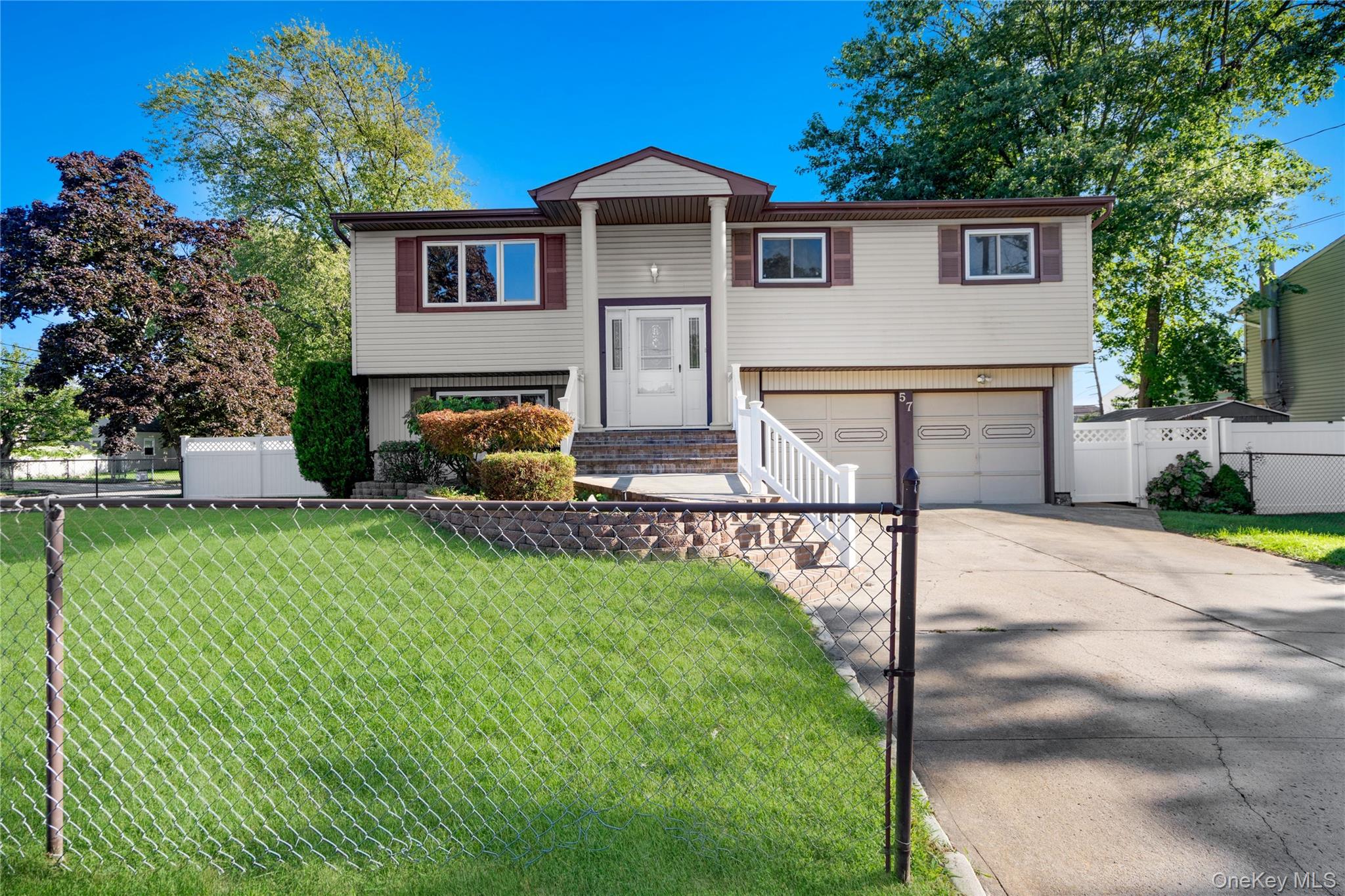 57 Sand Street Property Photo 2