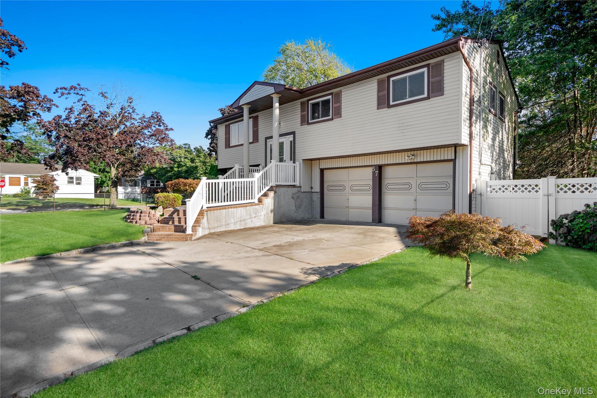 57 Sand Street Property Photo 3