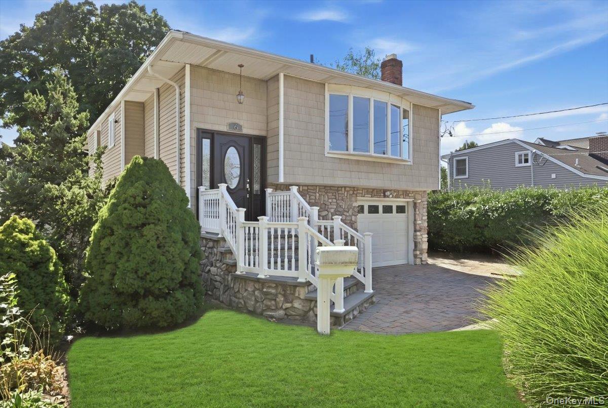 6 Adam Road Property Photo 1