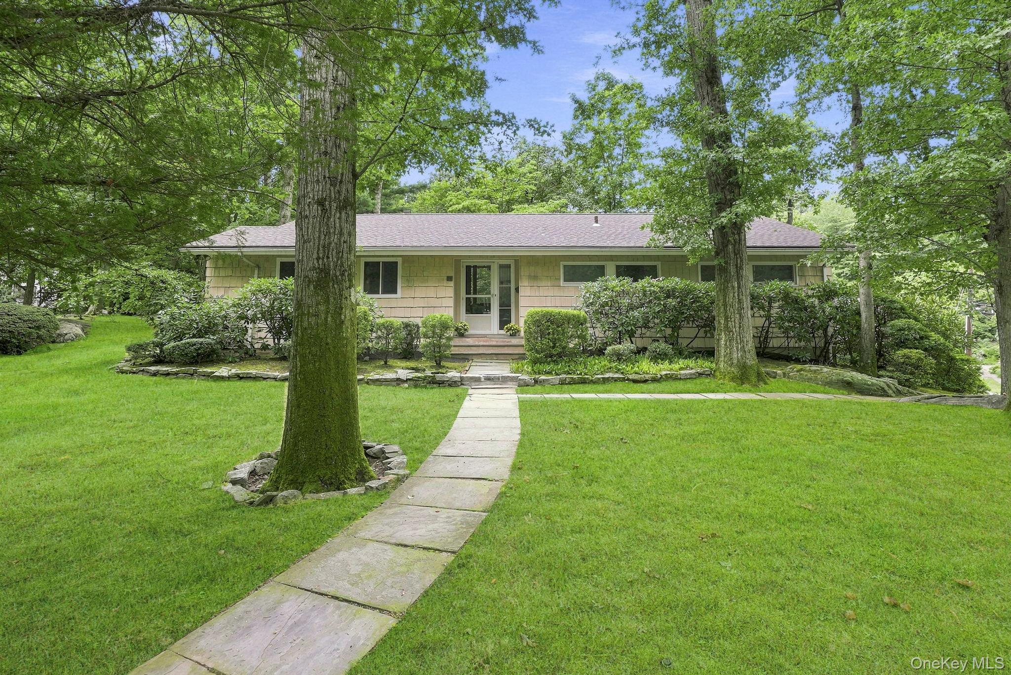 21 Seely Place Property Photo 3
