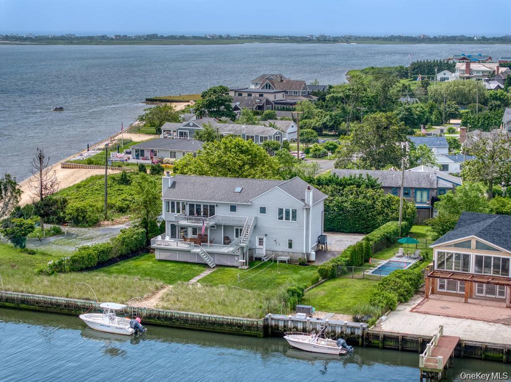 2 Bayside Avenue Property Photo 1