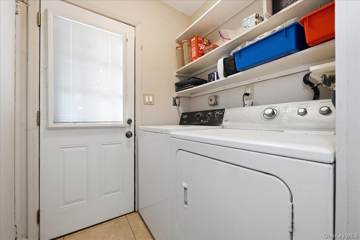 2872 Bayview Avenue Property Photo 11