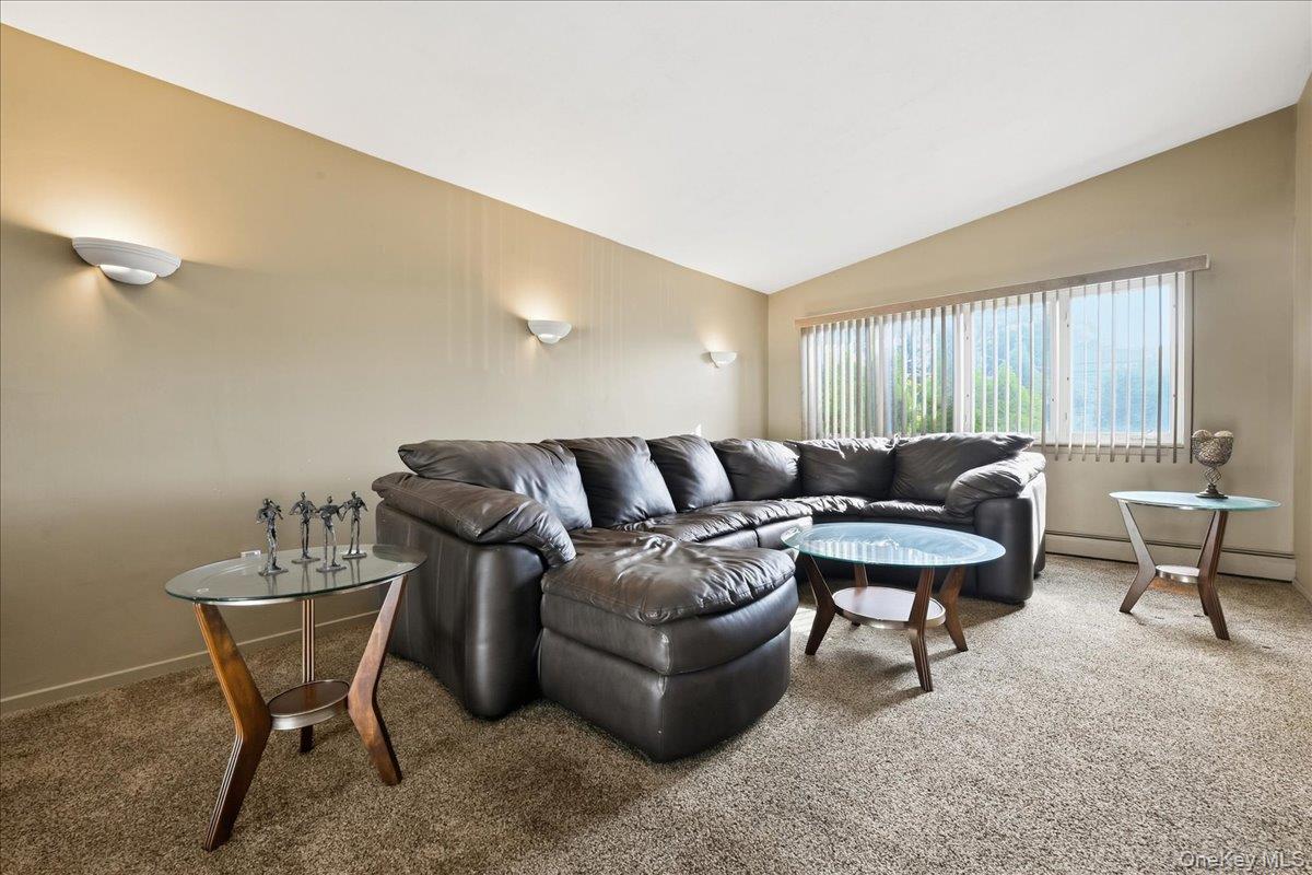 2872 Bayview Avenue Property Photo 15