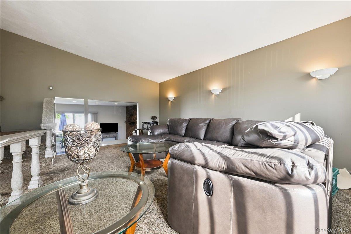 2872 Bayview Avenue Property Photo 18