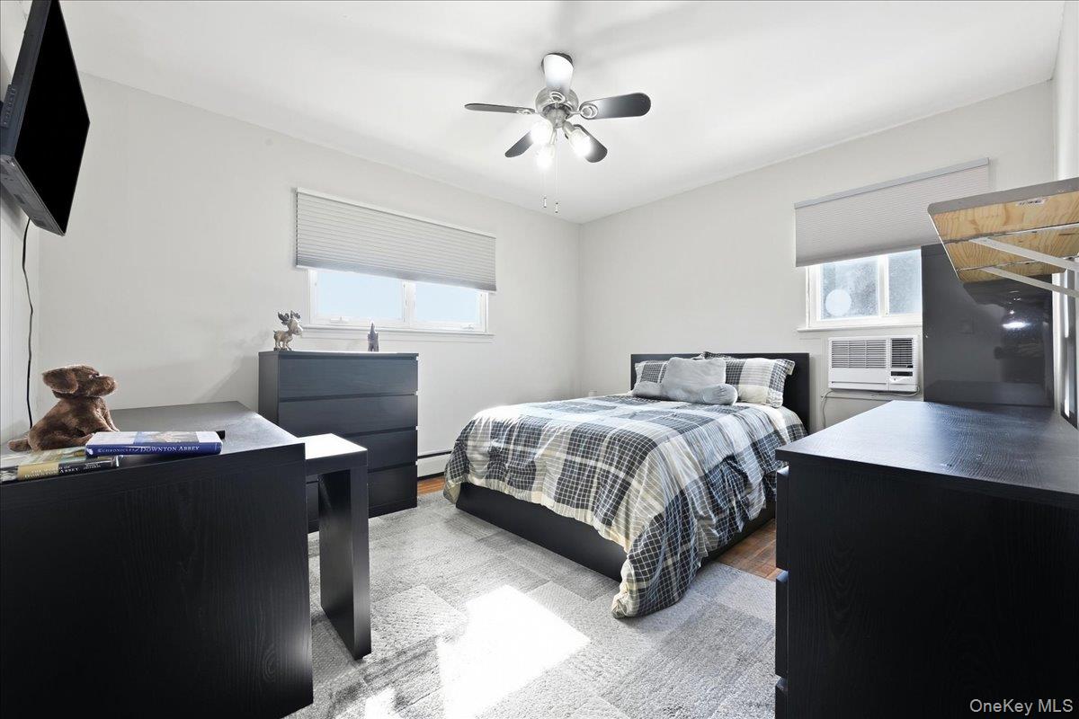 2872 Bayview Avenue Property Photo 21