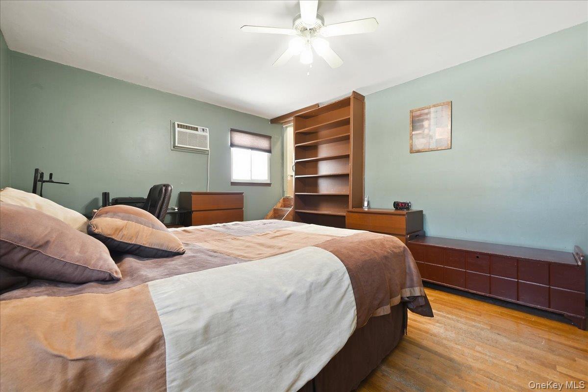 2872 Bayview Avenue Property Photo 27