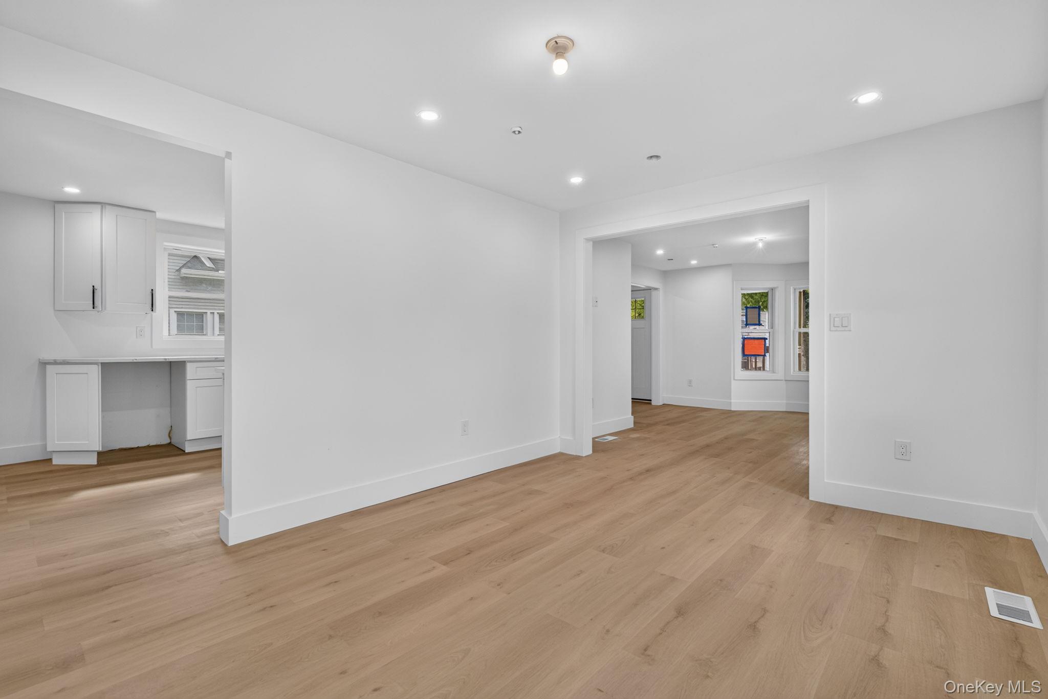 76 Poplar Street Property Photo 11