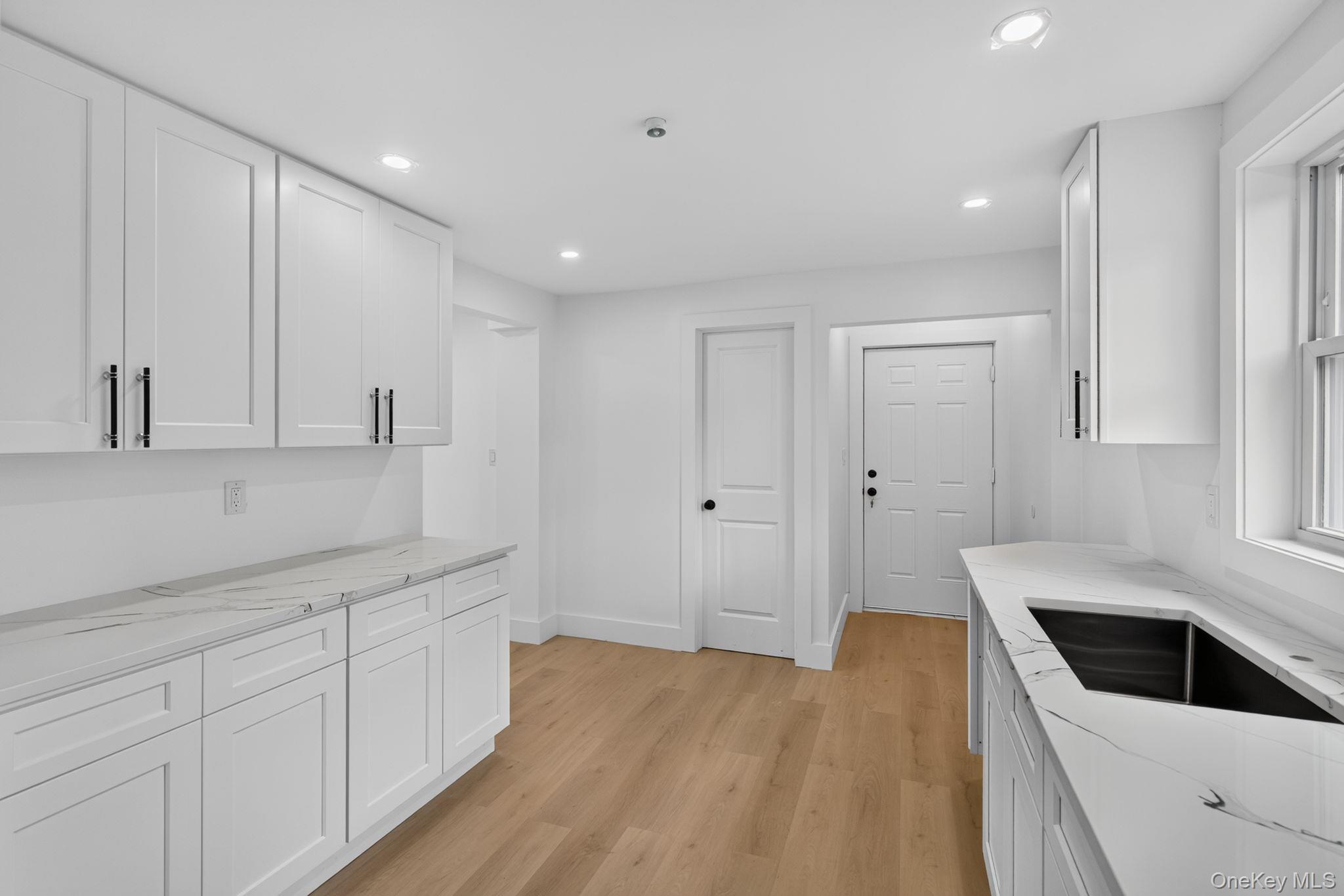 76 Poplar Street Property Photo 17