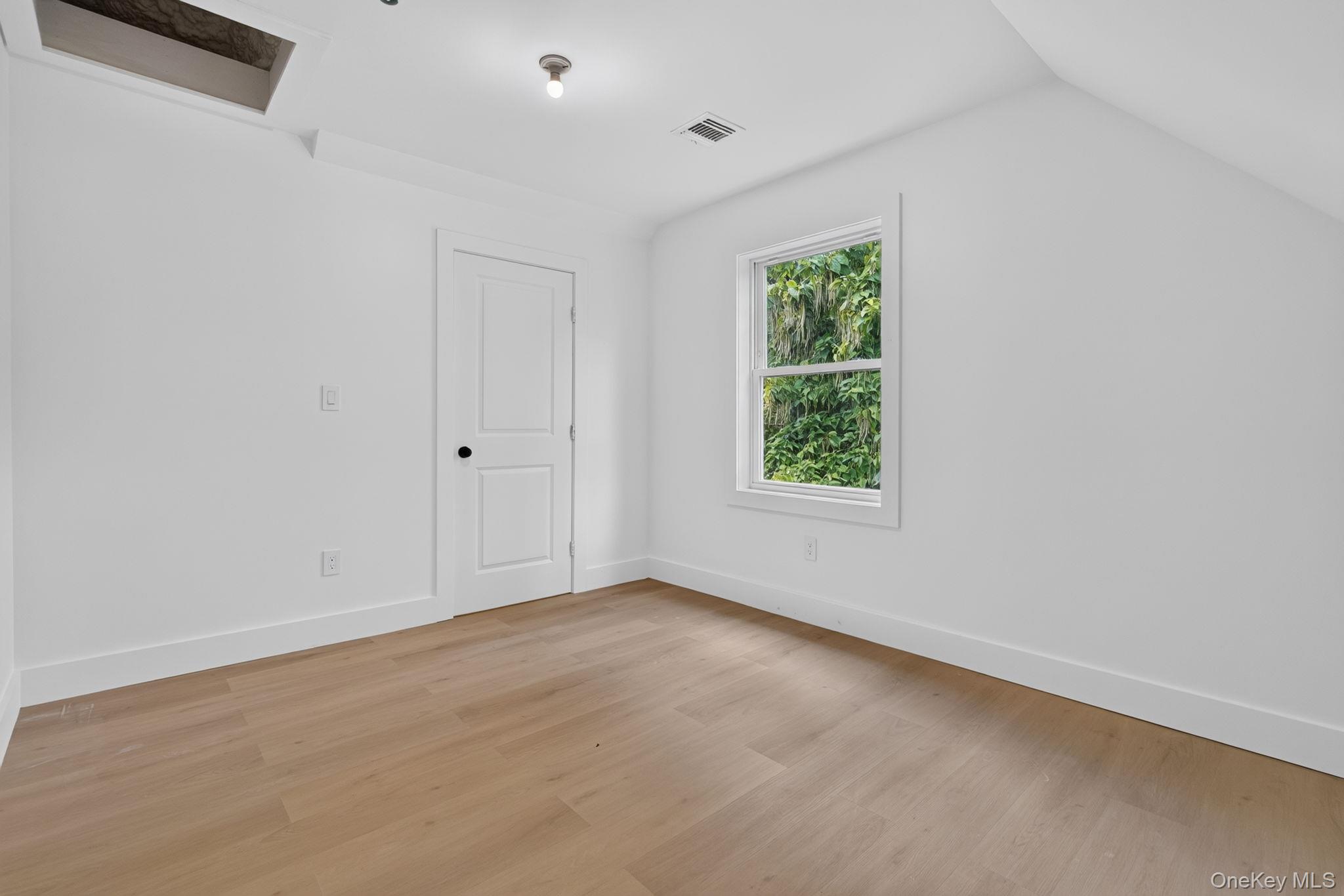 76 Poplar Street Property Photo 34