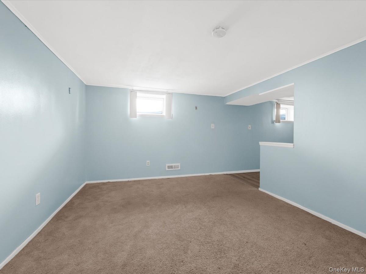 77 Litchfield Avenue 0000000000000000000 Property Photo 16