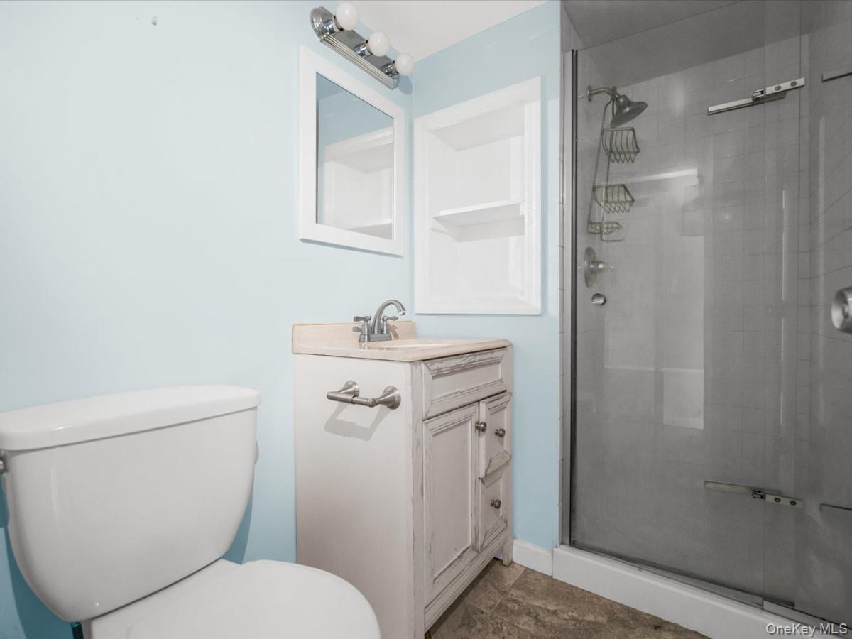 77 Litchfield Avenue 0000000000000000000 Property Photo 21