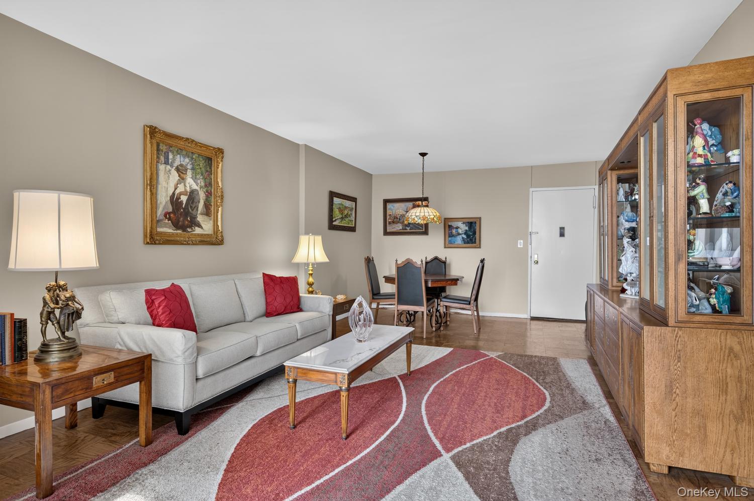 27110 Grand Central Parkway 29s Property Photo 4