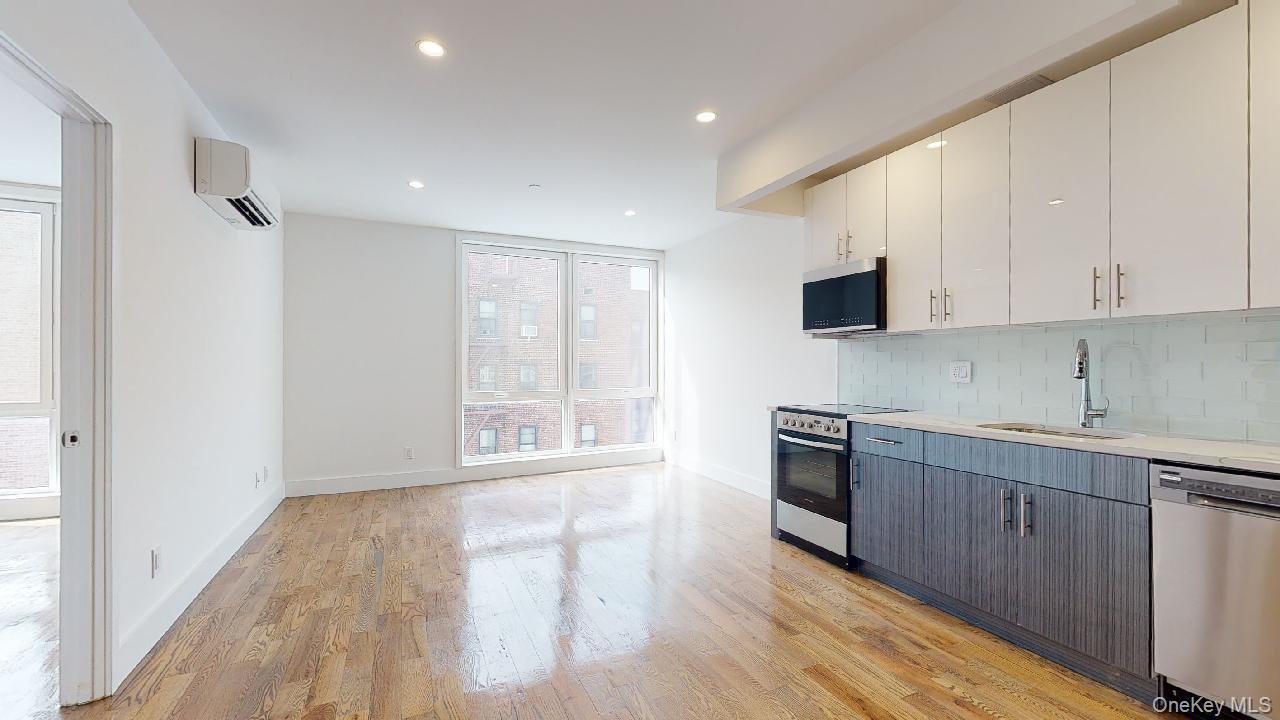 138-28 Queens Boulevard 2c Property Photo 3
