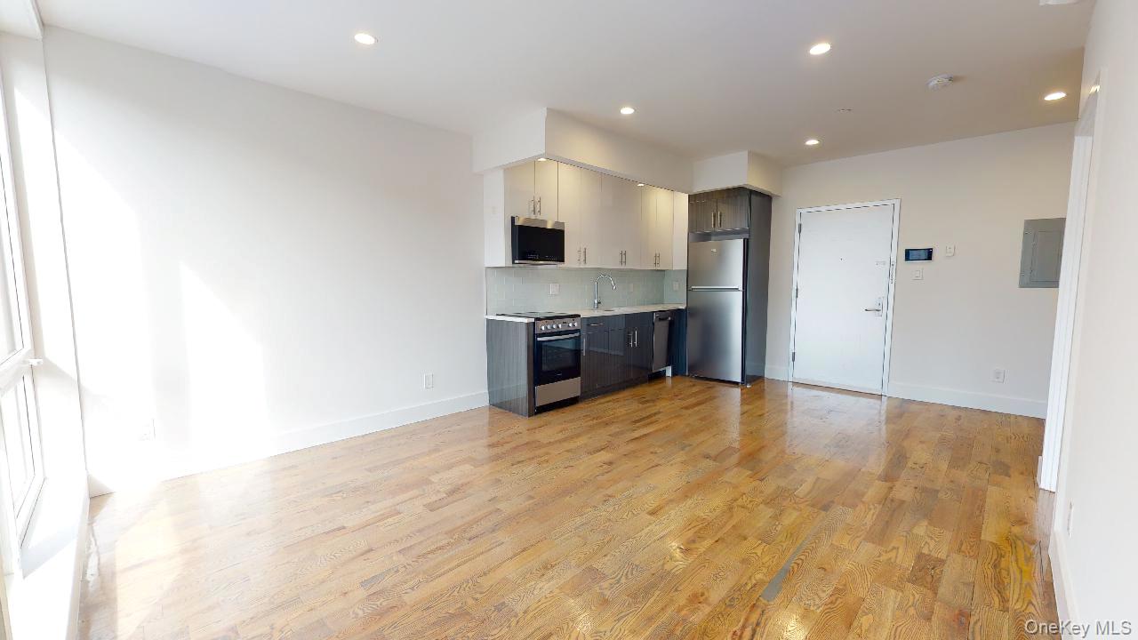 138-28 Queens Boulevard 2c Property Photo 5