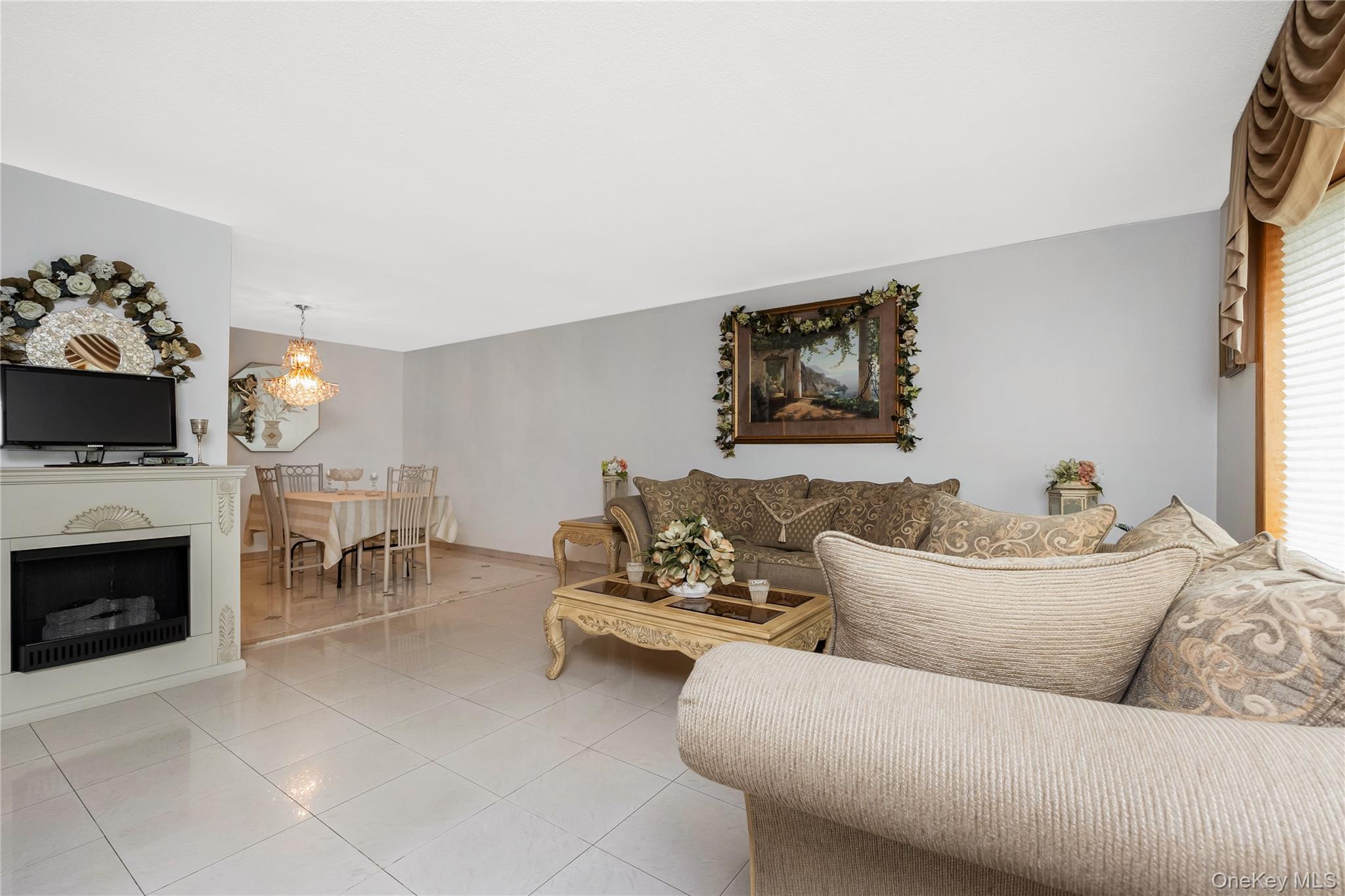 13740 Lafayette Street Property Photo 4