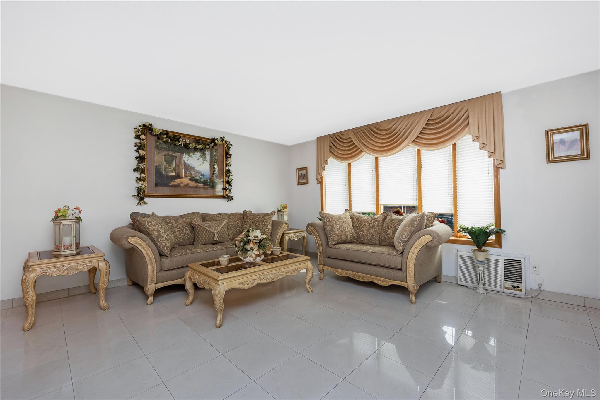 13740 Lafayette Street Property Photo 5