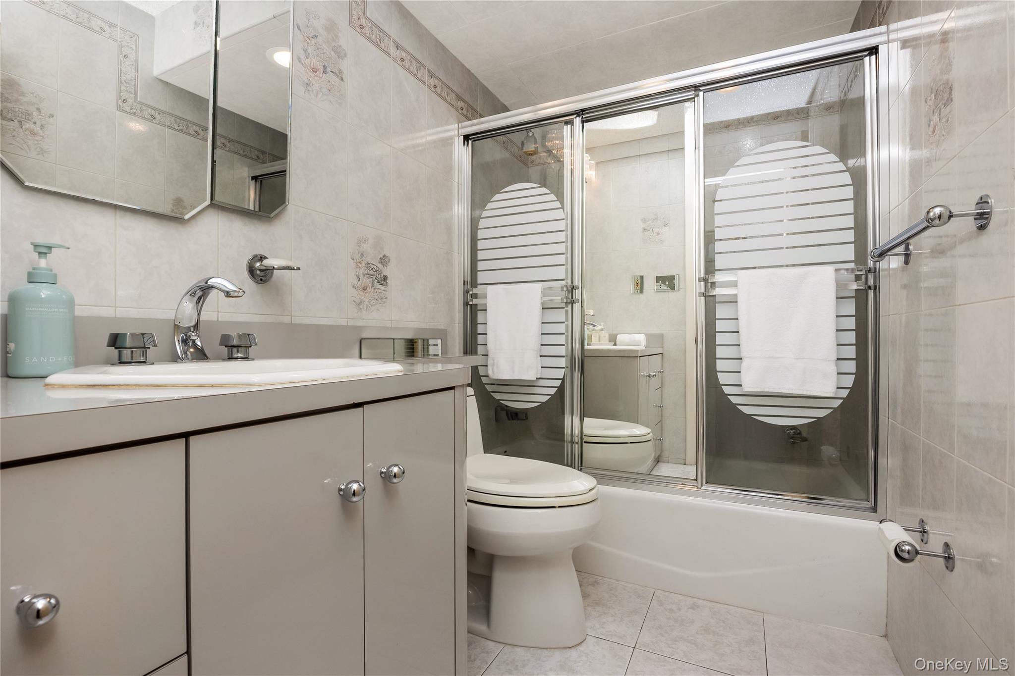 13740 Lafayette Street Property Photo 11