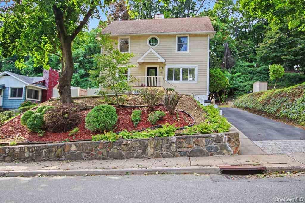 81 Snowden Avenue Property Photo 1