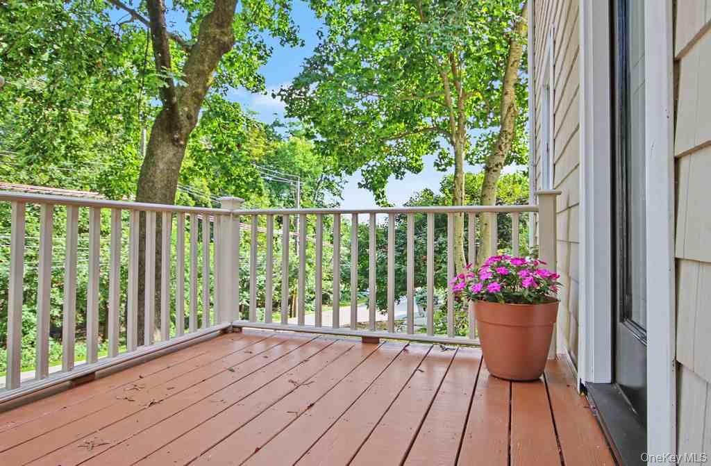 81 Snowden Avenue Property Photo 2