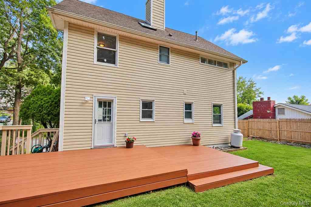 81 Snowden Avenue Property Photo 32