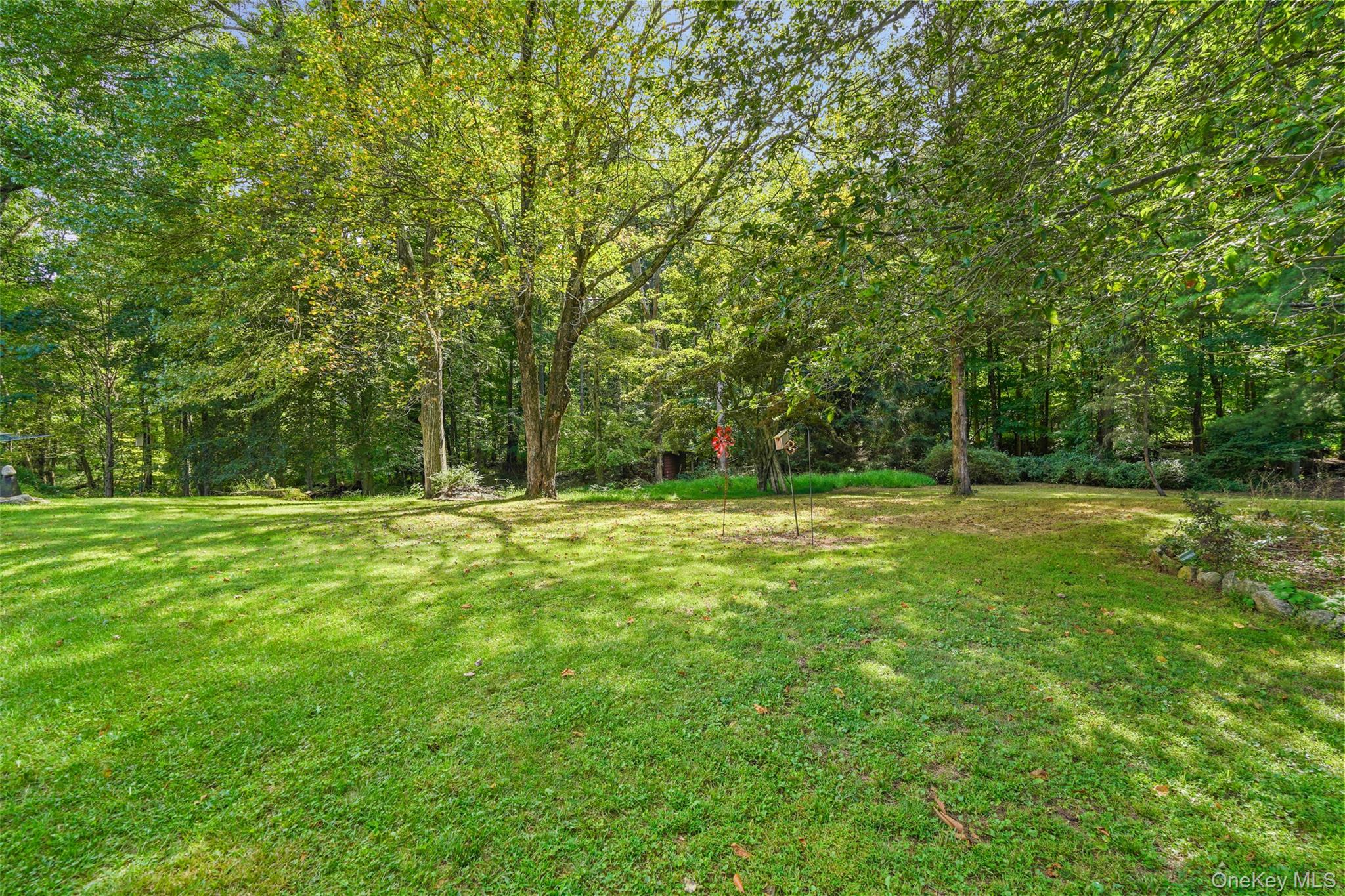 28 S Bedford Road Property Photo 3
