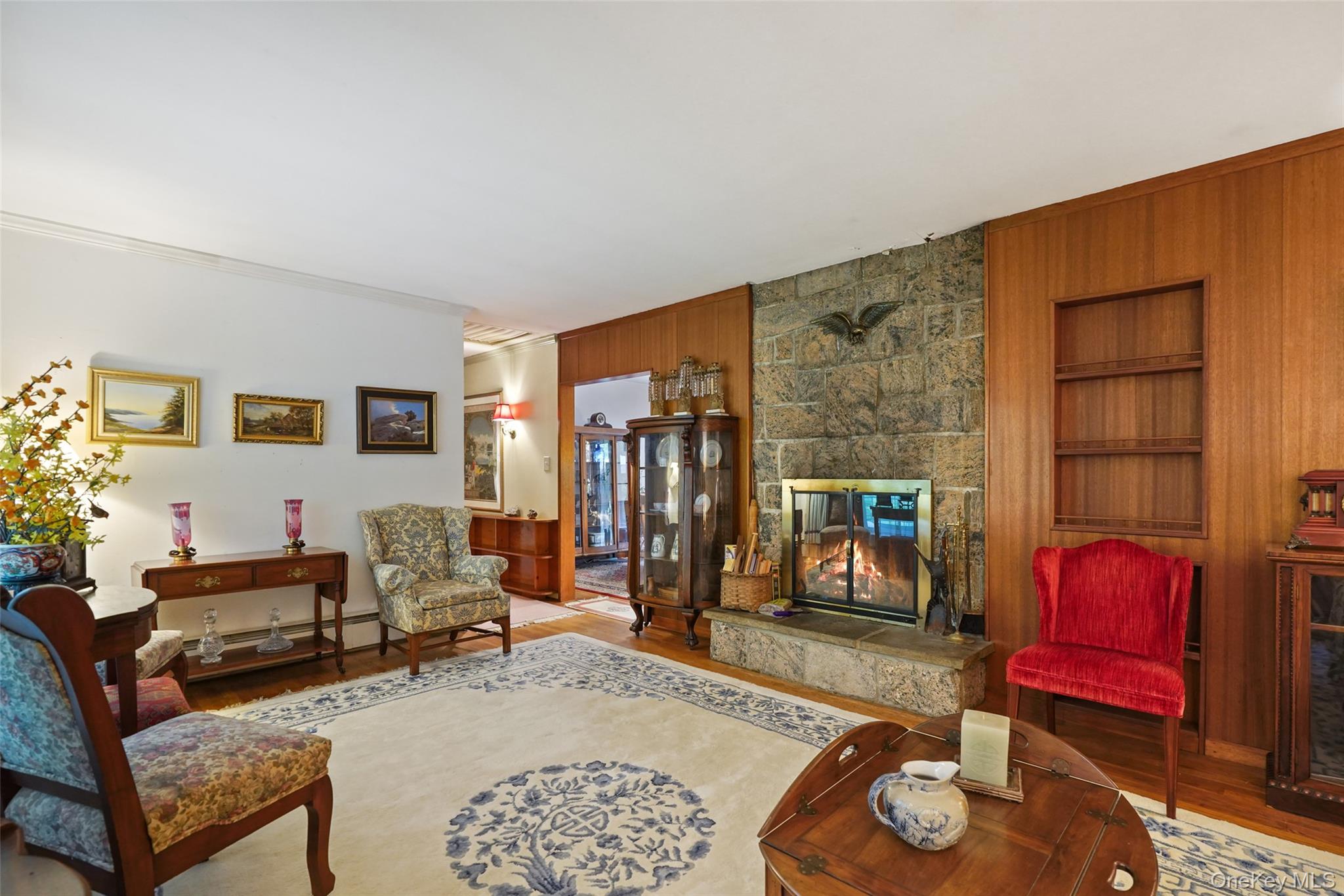28 S Bedford Road Property Photo 4