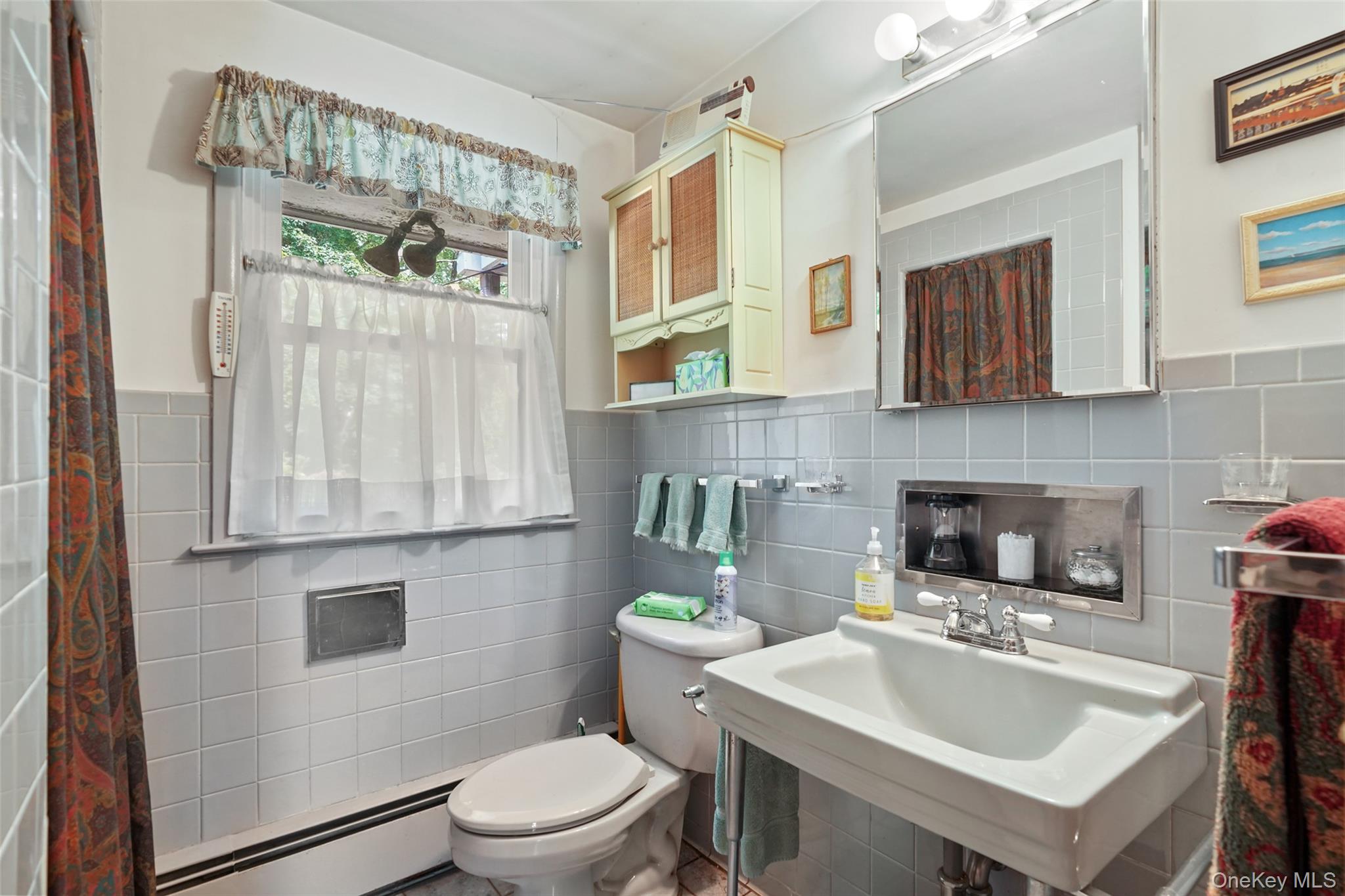 28 S Bedford Road Property Photo 12
