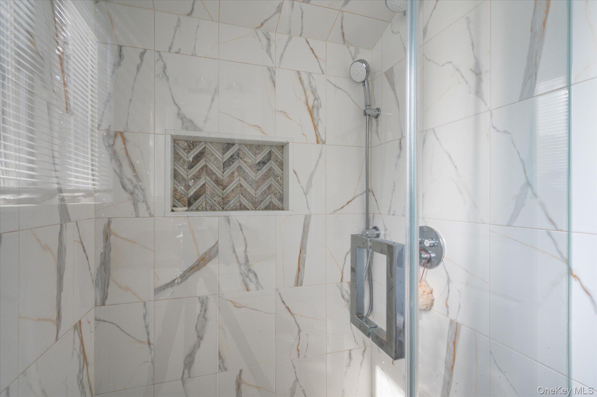 10 Klaibar Lane Property Photo 16
