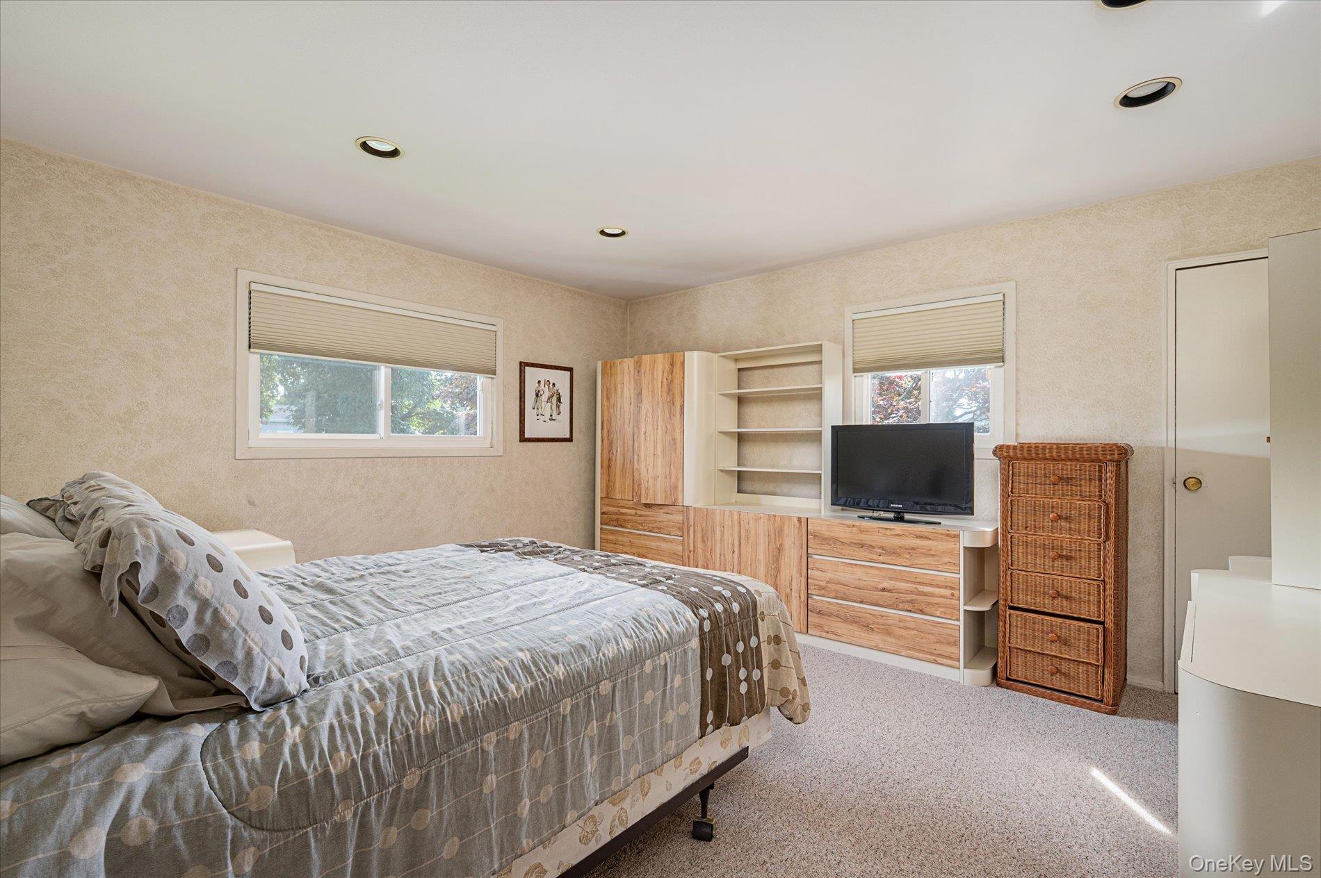 10 Klaibar Lane Property Photo 17