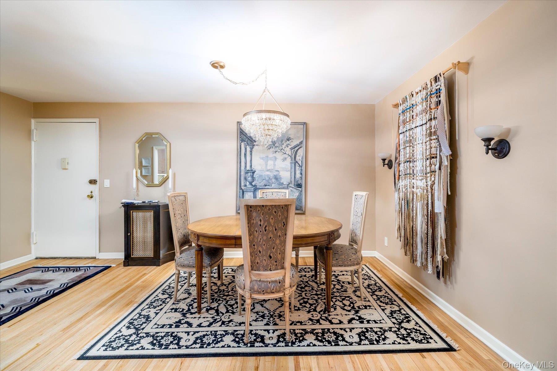 55 Lenox 2n Property Photo 8