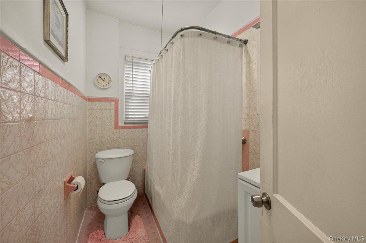 108-10 107th Avenue Property Photo 14