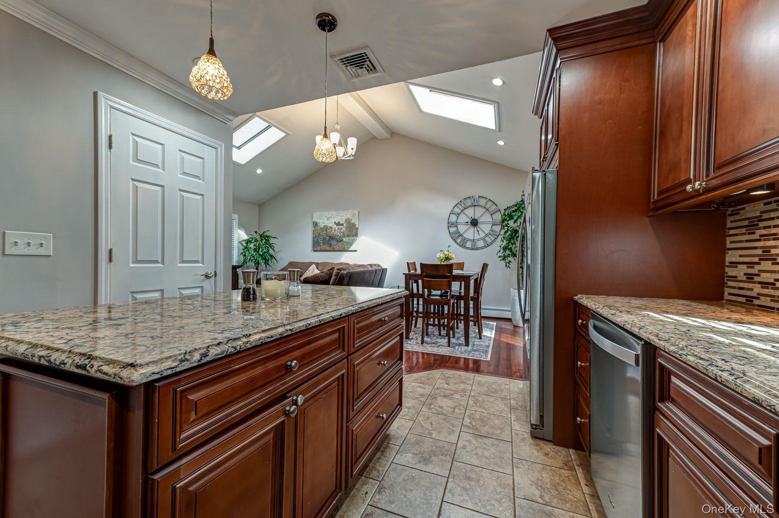 23 Jupiter Road Property Photo 5