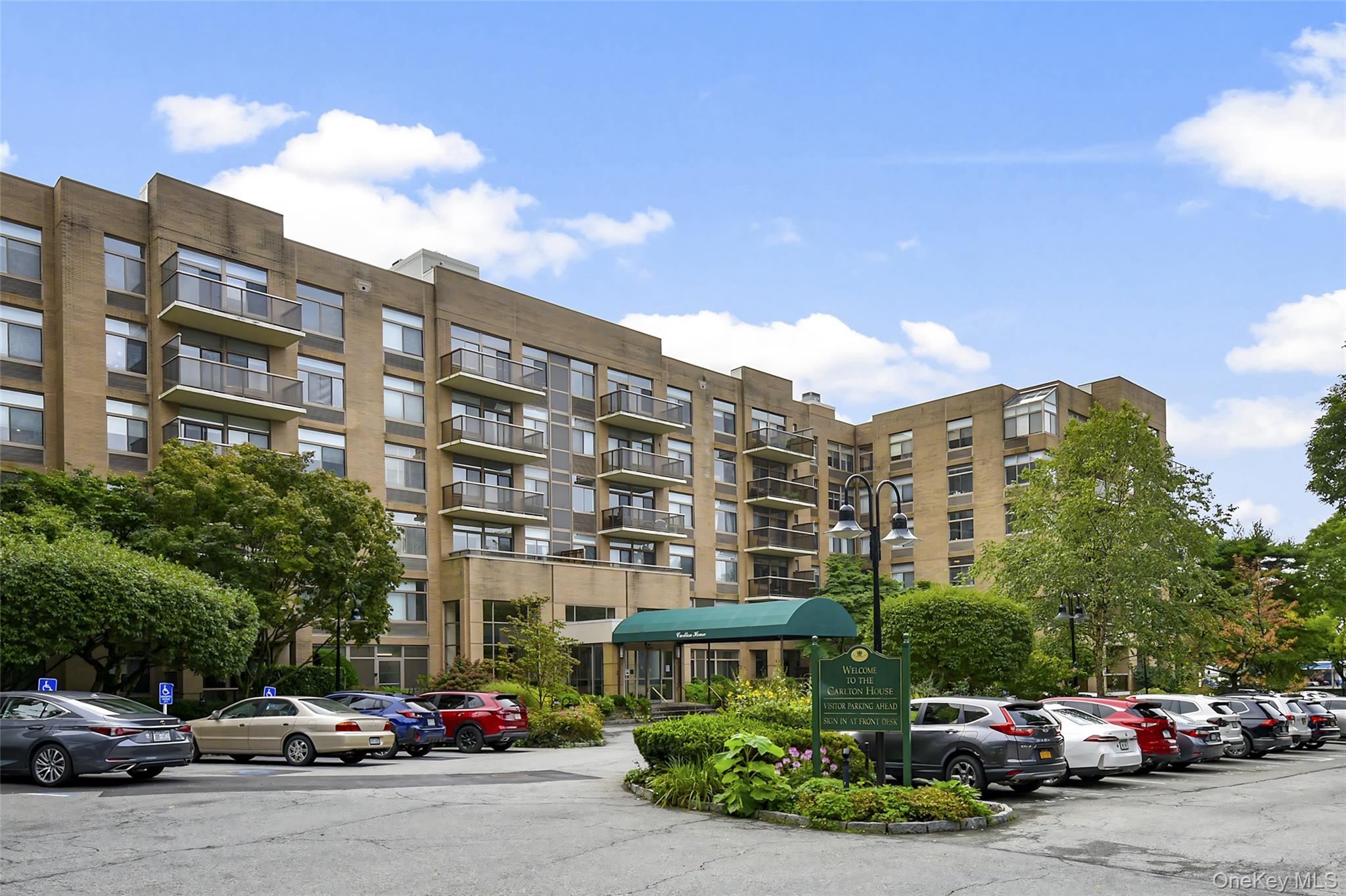 35 N Chatsworth Avenue 6c Property Photo 28
