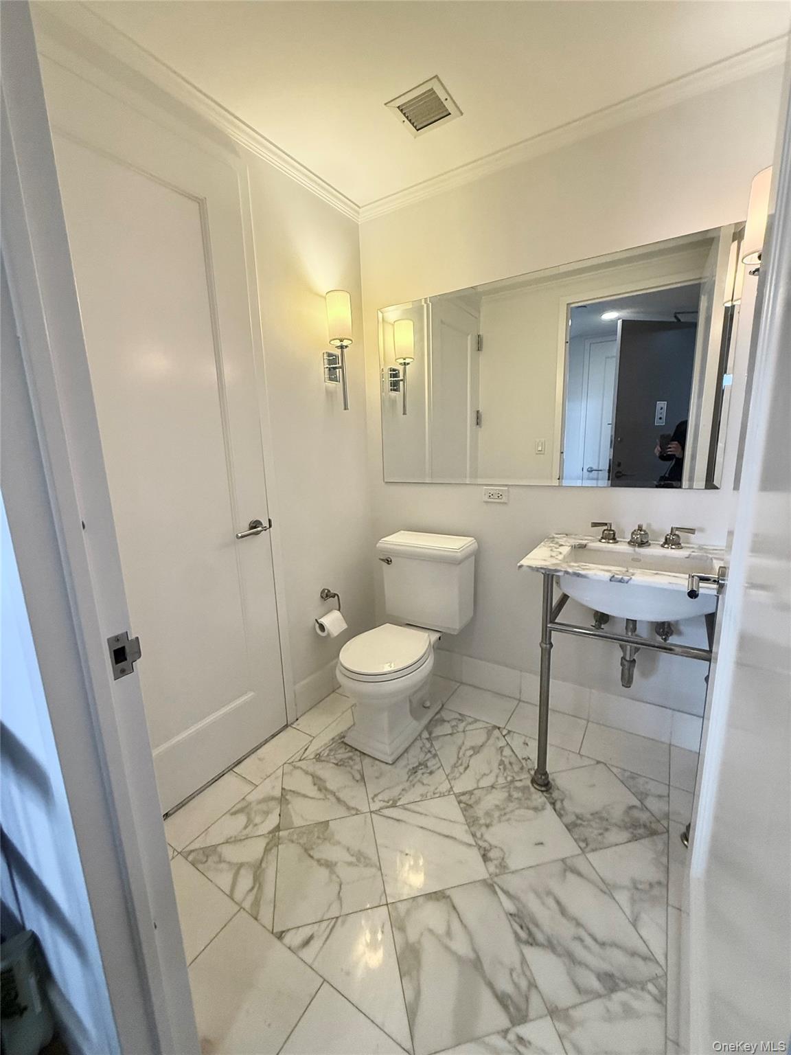10 City Place 9g Property Photo 7