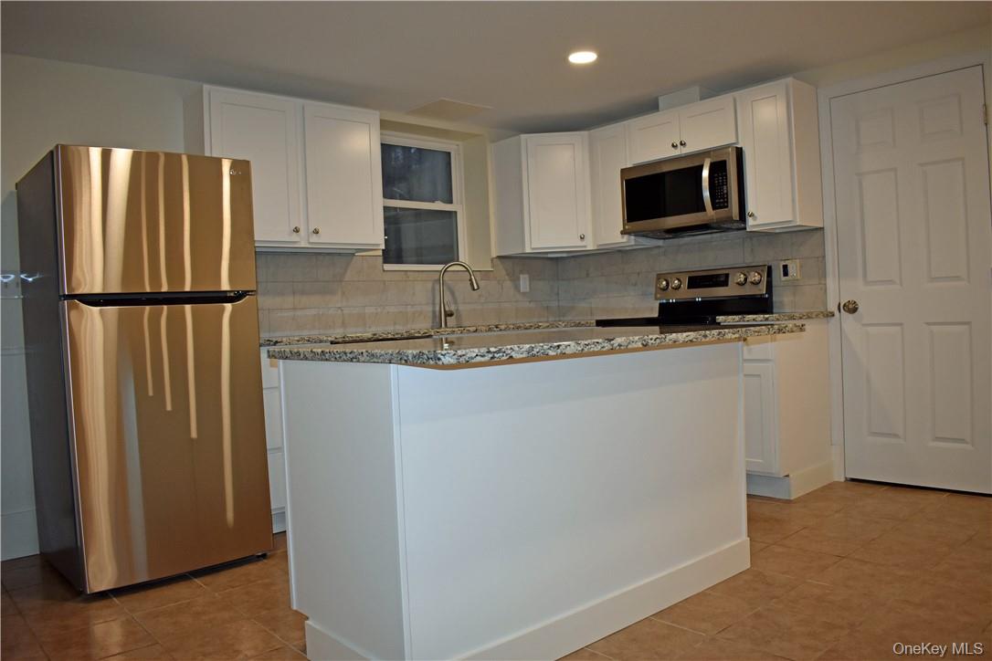 33 E Vacation Property Photo 11