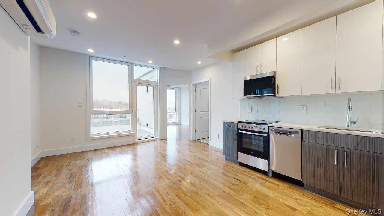 138-28 Queens Boulevard Ph-7f Property Photo 3